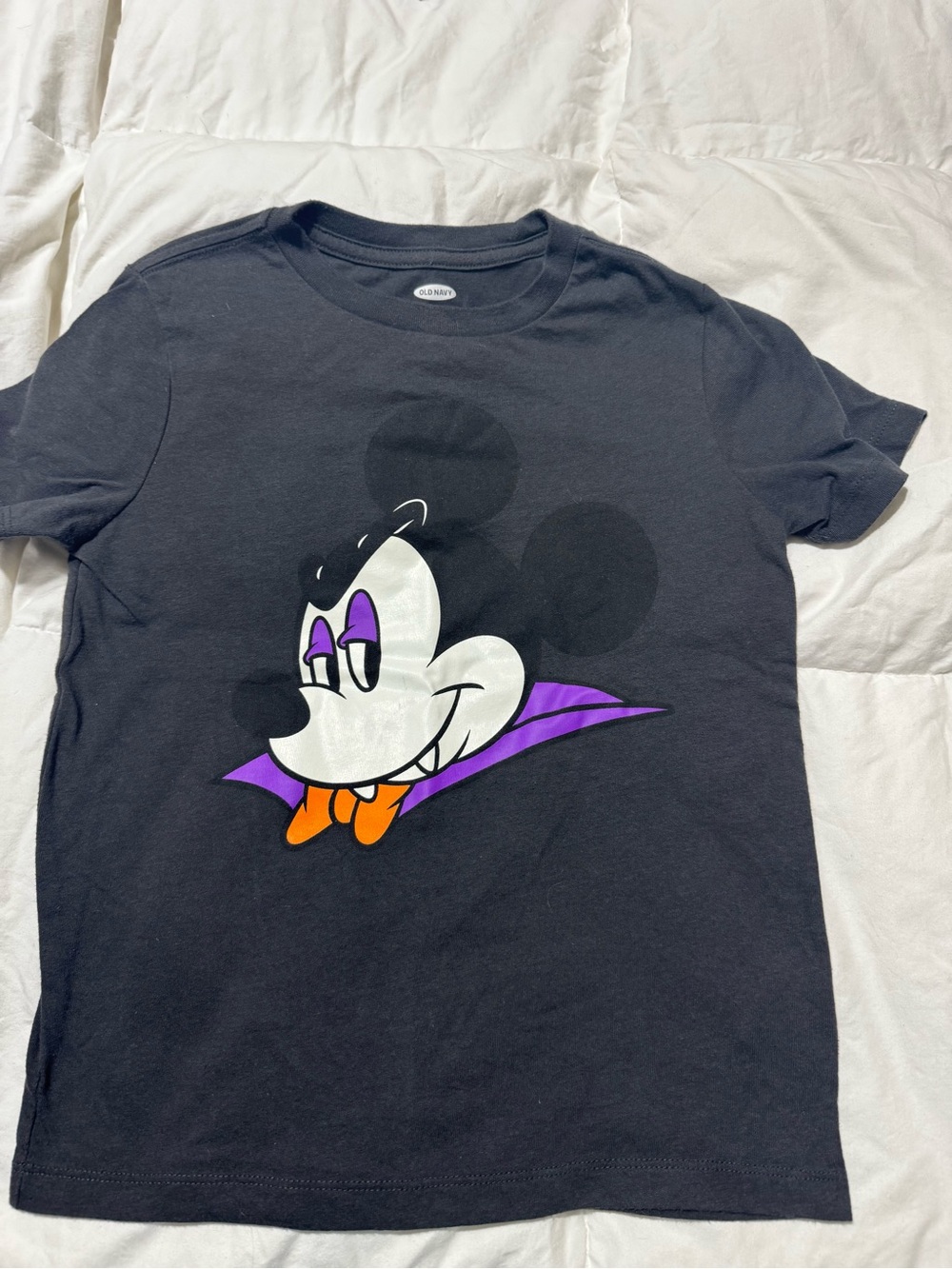 Old Navy Gray Glow in the Dark Graphic Tee with Mickey Halloween Face size 6/7